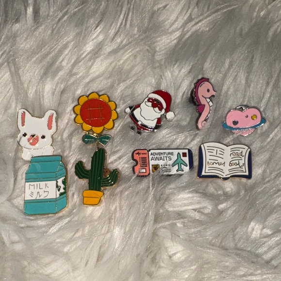 Jewelry - Colorful Enamel Pin Set